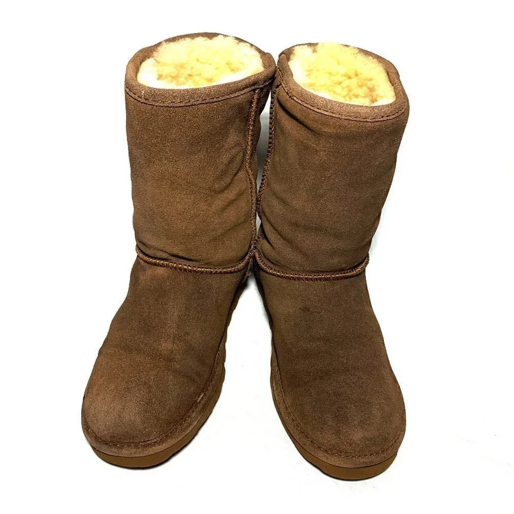 BearPaw Women Boots Size 9